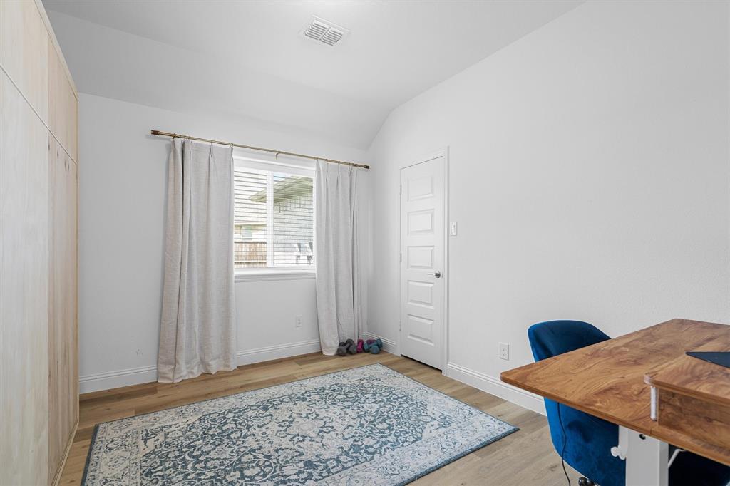 Woodridge Estates Ph - Residential