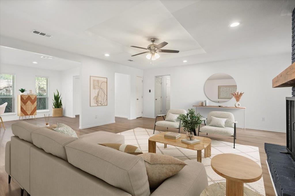 3404 Peachtree Lane