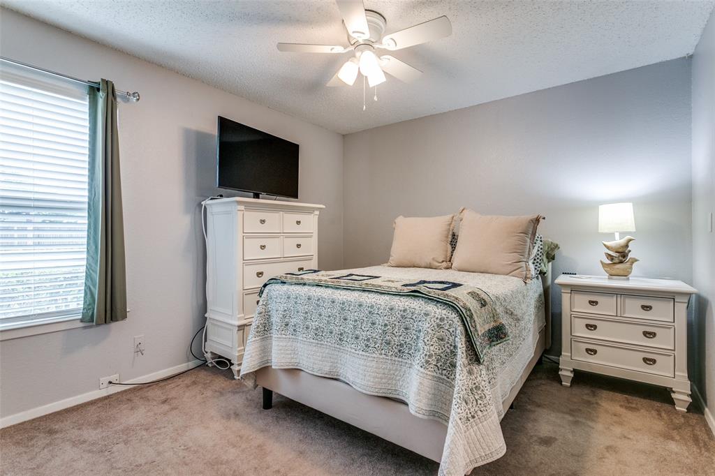 Cedar Ridge At Hurst Twnhms - Residential