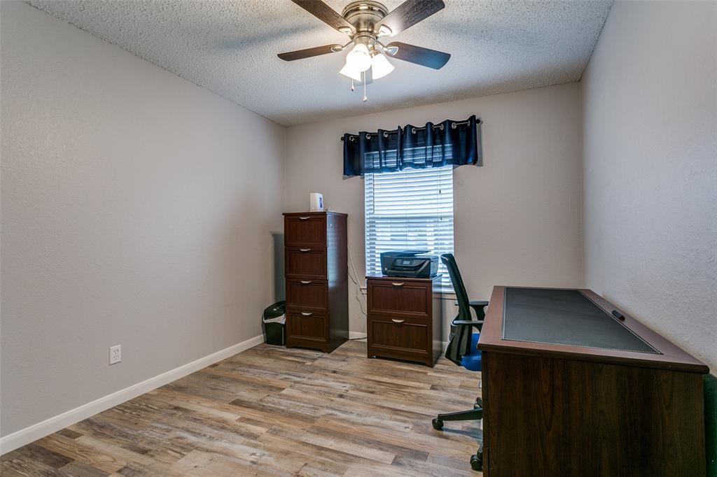 Cedar Ridge At Hurst Twnhms - Residential