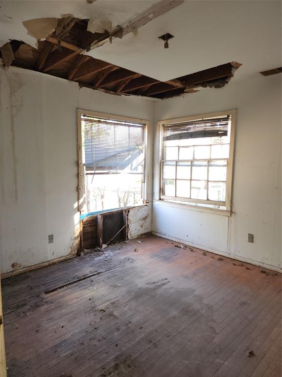 Raymond Thomason Of Hale - Residential