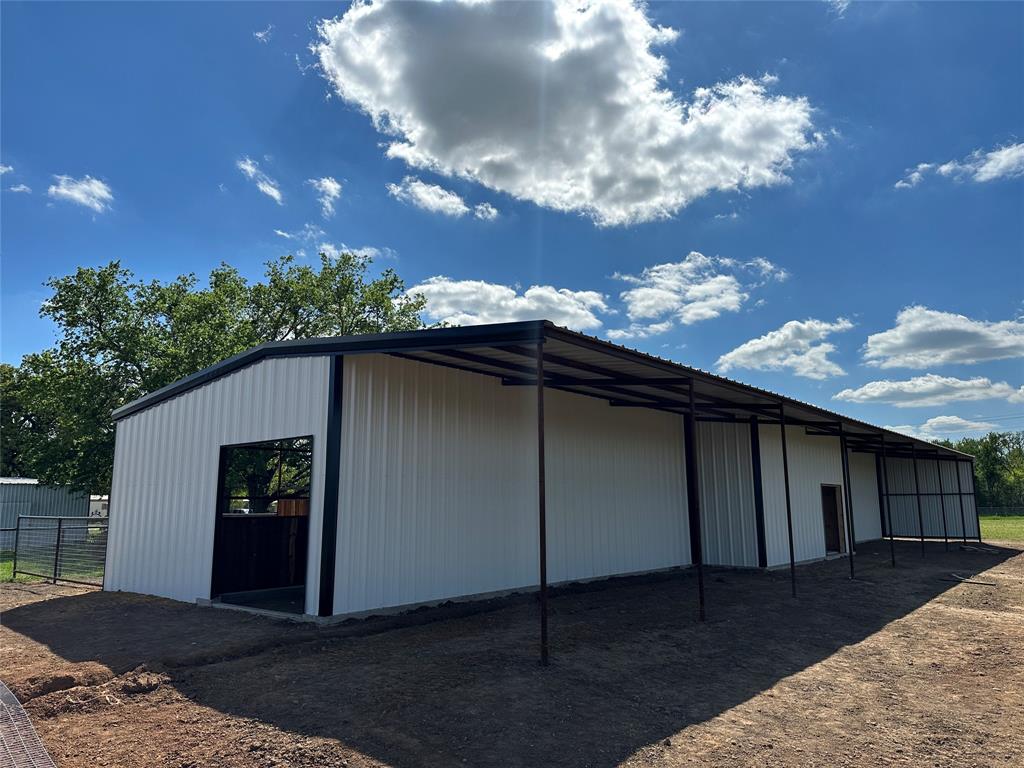 711 County Road 701