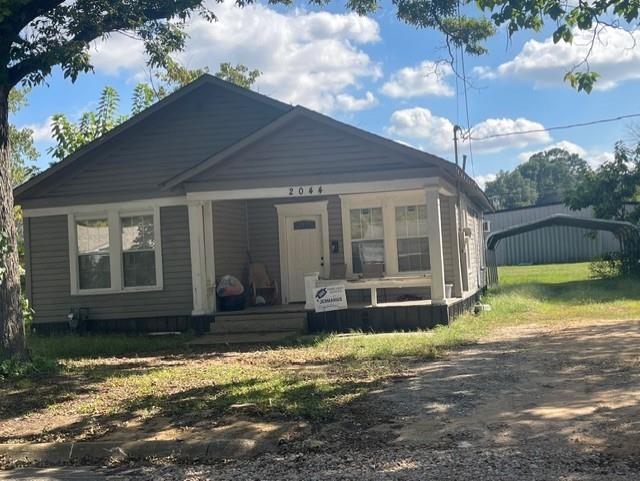 2032, 2044, 2054 E Price Street 2044