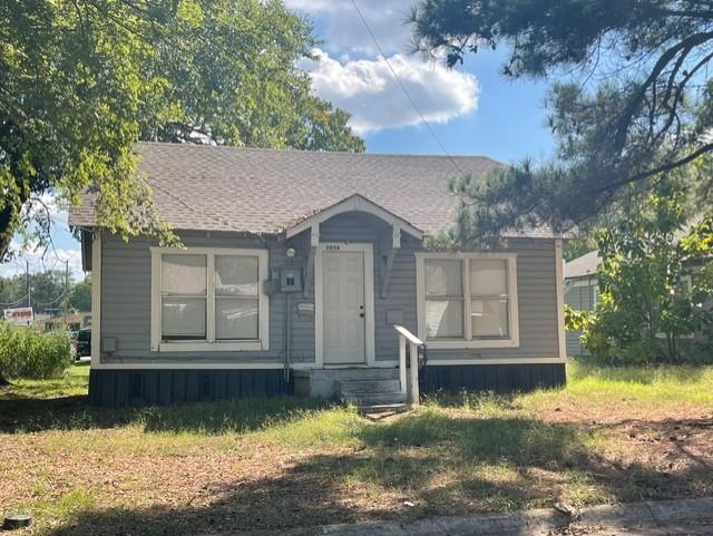 2032, 2044, 2054 E Price Street 2044