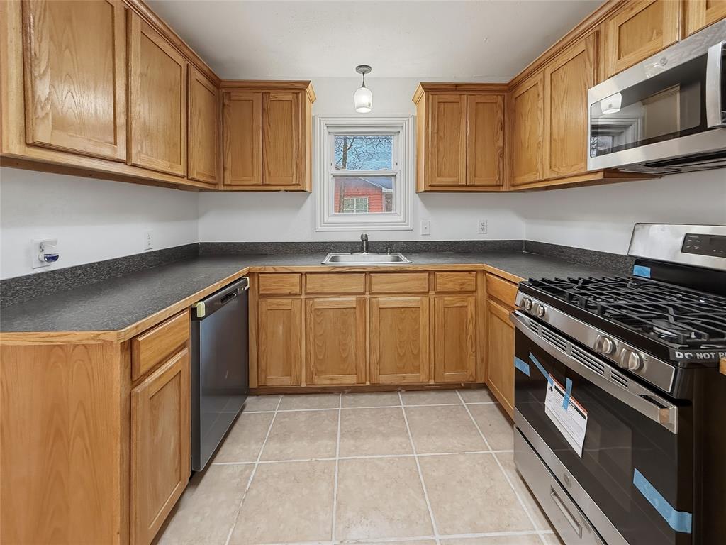 Robertson - Residential