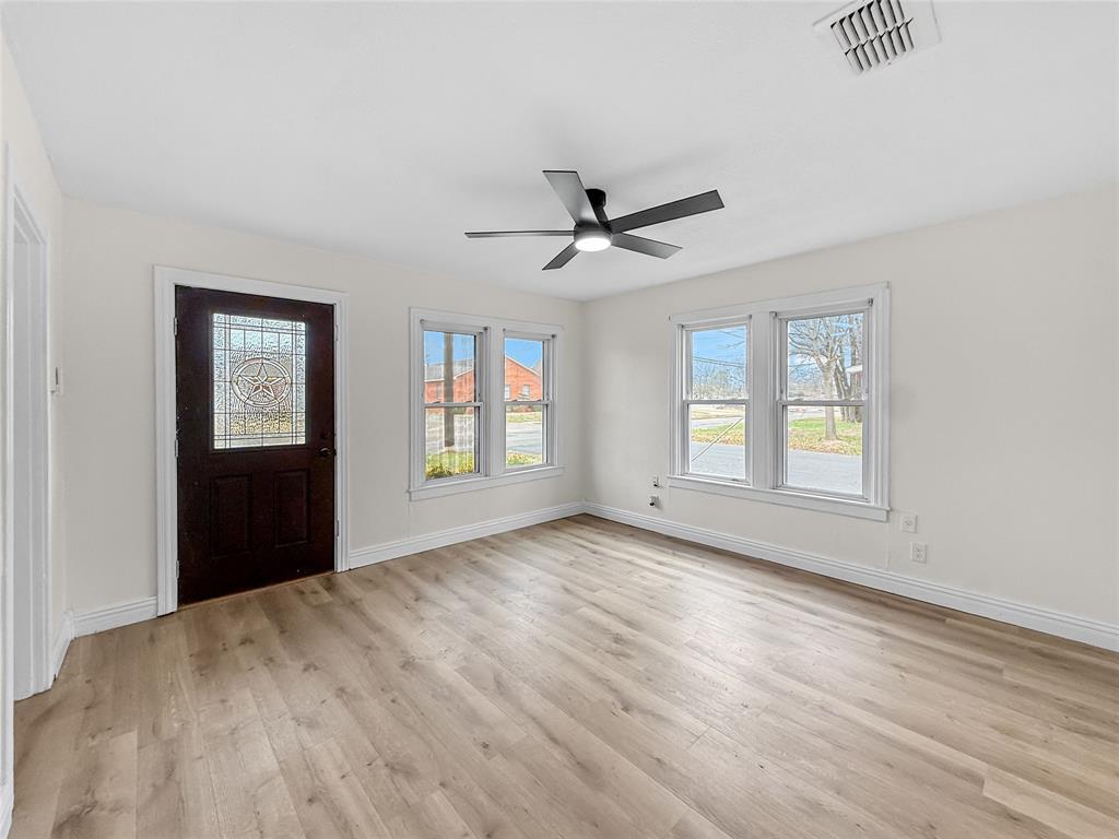 Robertson - Residential