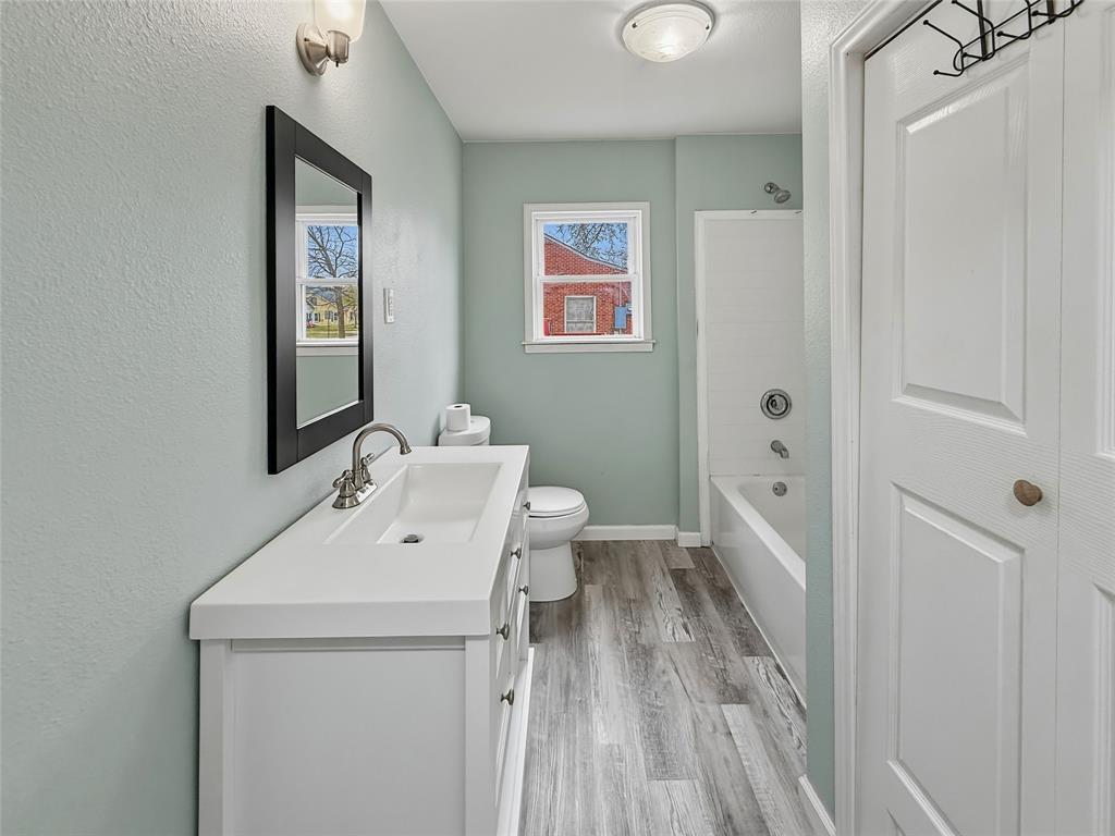 Robertson - Residential