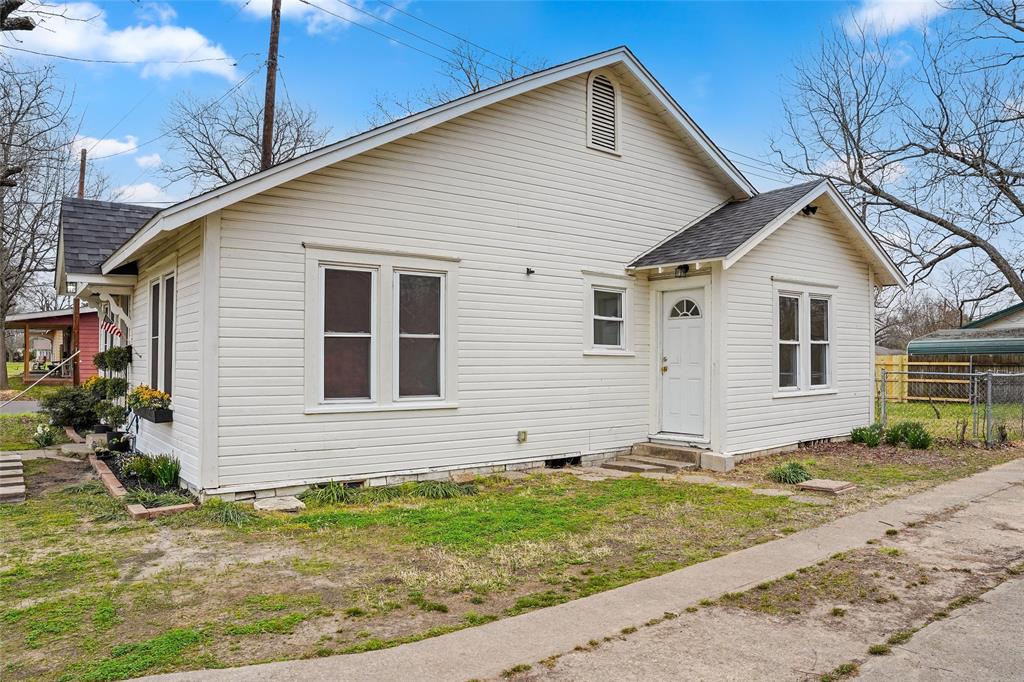 Robertson - Residential