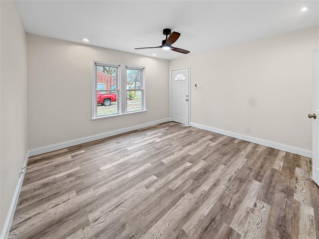 Robertson - Residential