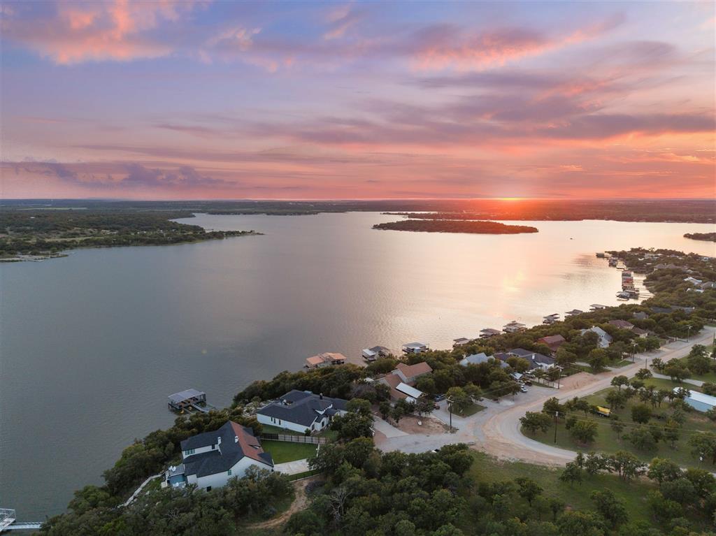 Oak Point Phase Three - Residential