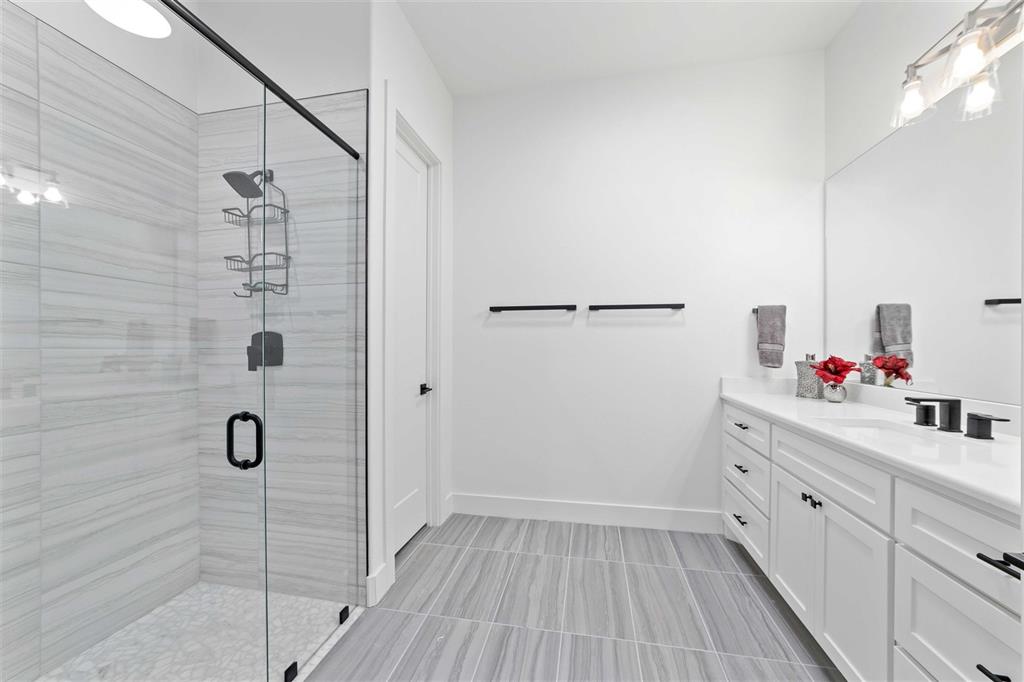 Oak Point Phase Three - Residential