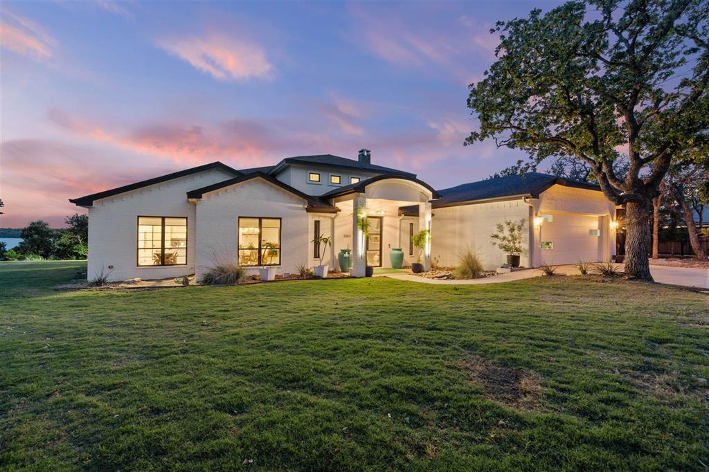 582 Oak Point Drive