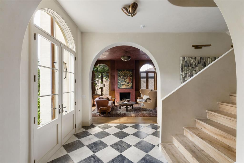 7214 Robin Road