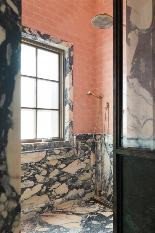 Lovers Lane Heights - Residential