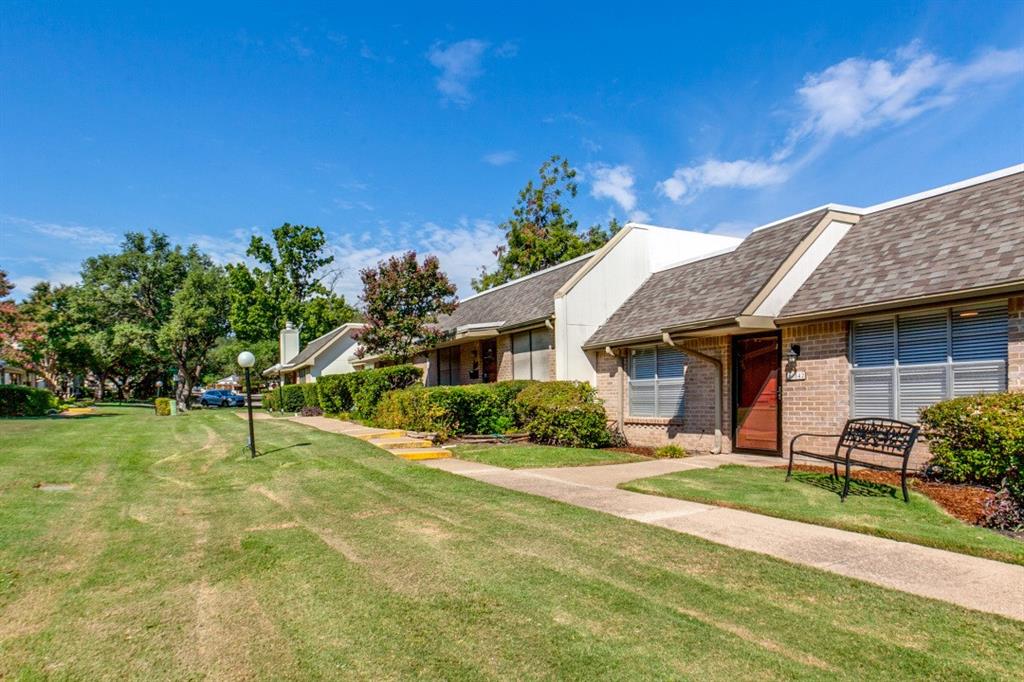 Brookgreen Twnhs 02 - Residential