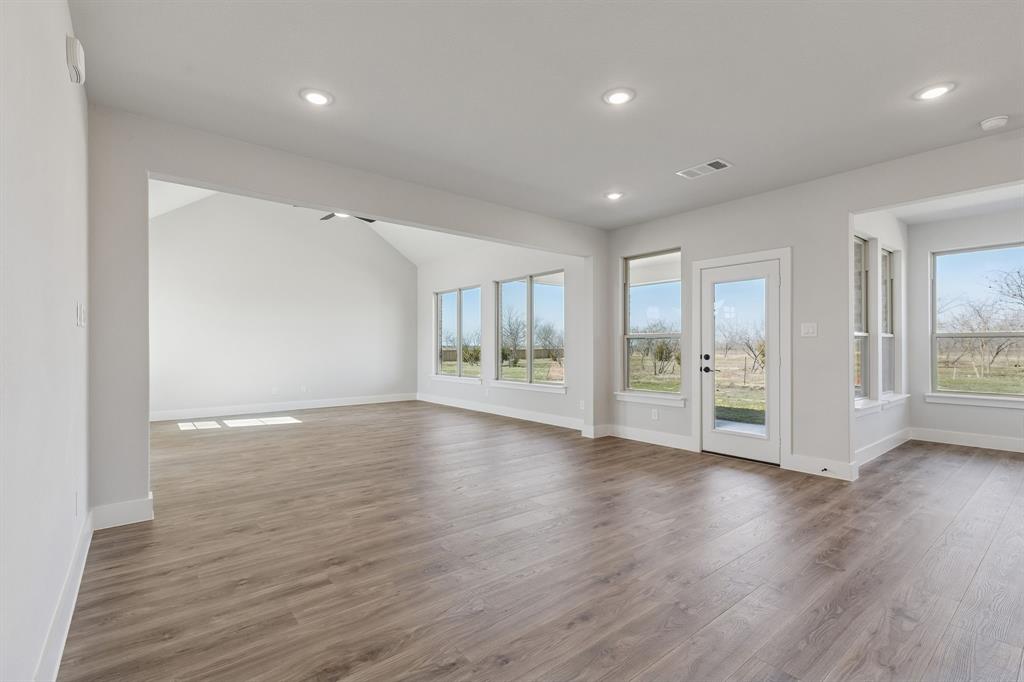 Ellis Ranch Estates - Residential