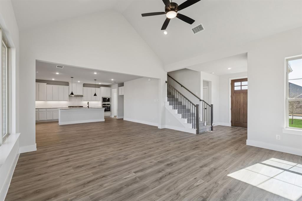 Ellis Ranch Estates - Residential