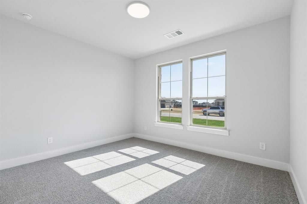 4551 Night Hawk Trail