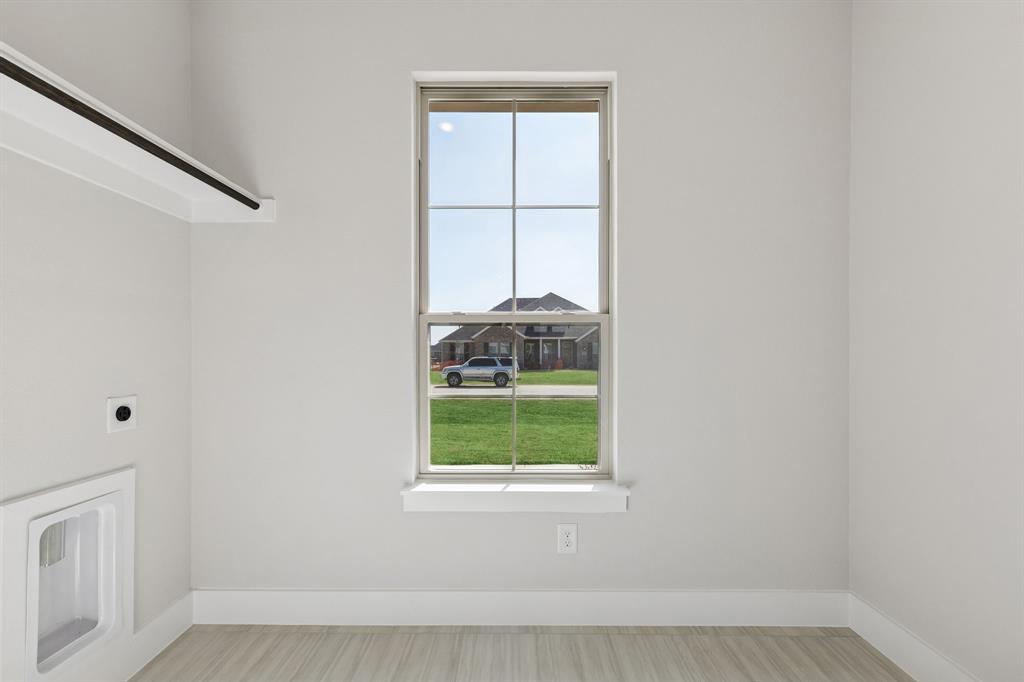 Ellis Ranch Estates - Residential