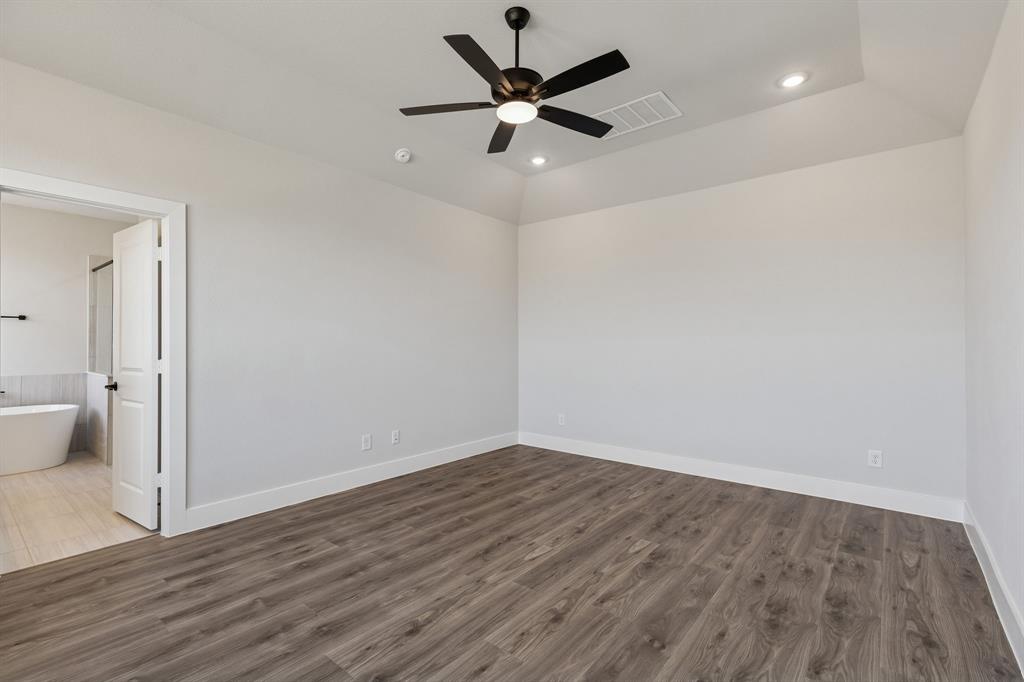 Ellis Ranch Estates - Residential