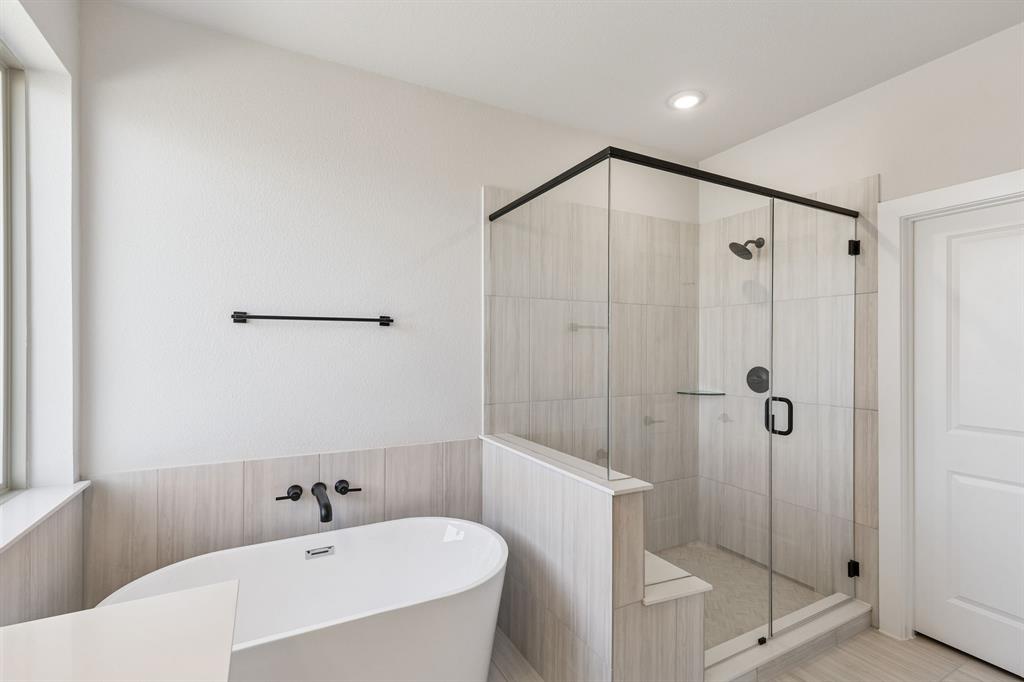 Ellis Ranch Estates - Residential