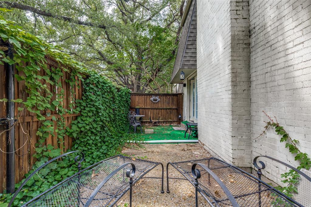 Richardson, Texas 75080, United States, 2 Bedrooms Bedrooms, ,2 BathroomsBathrooms,Residential,Active,205276