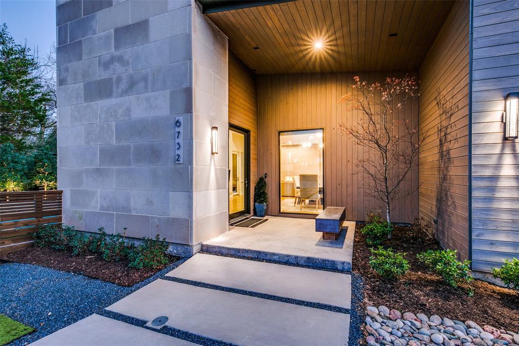 Lakeway Rev - Residential