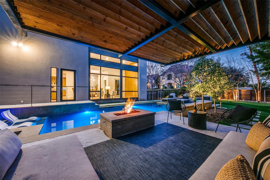 Lakeway Rev - Residential