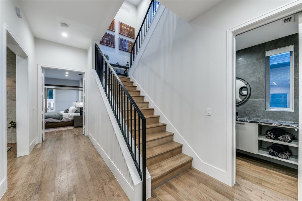 Lakeway Rev - Residential