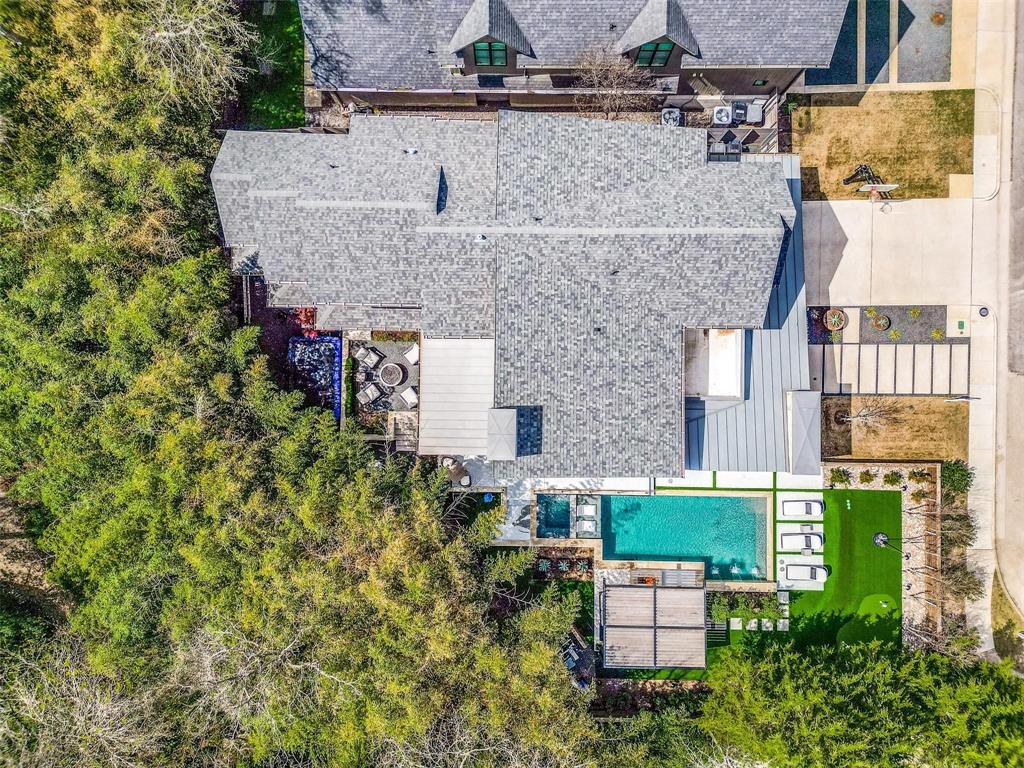 Lakeway Rev - Residential