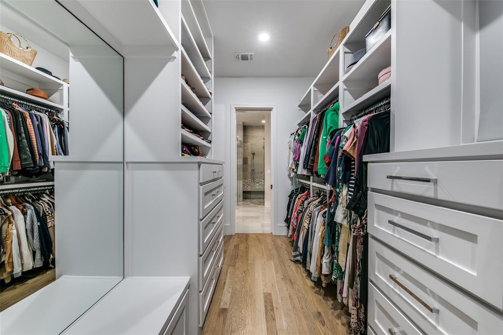 Lakeway Rev - Residential