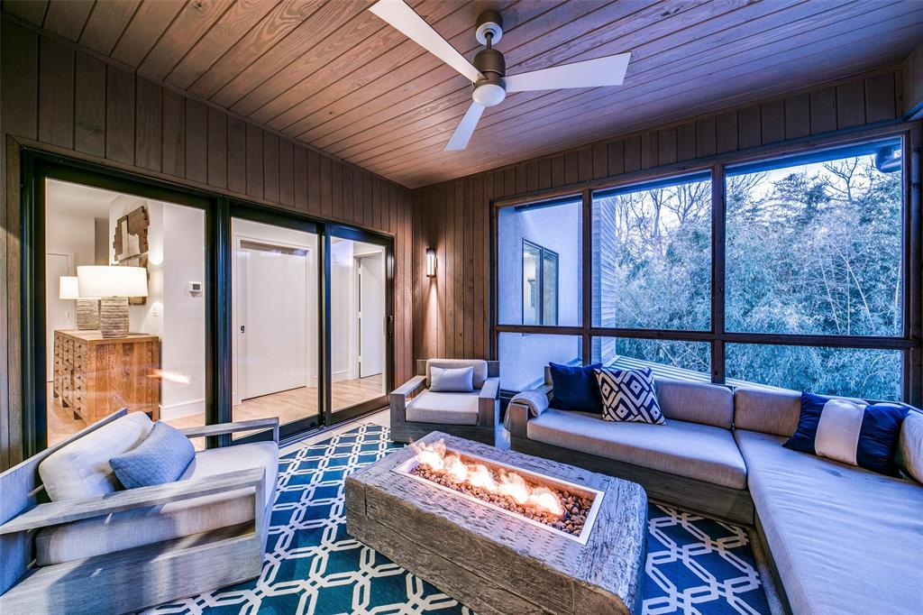 Lakeway Rev - Residential