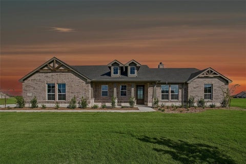 Photo of 150 Sunny Side Road, Valley View, TX 76272 (MLS # 21311055)