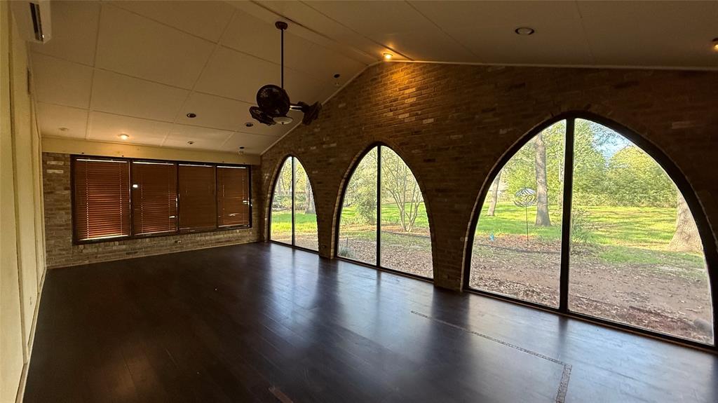 Hollow Creek Estates - Residential Lease