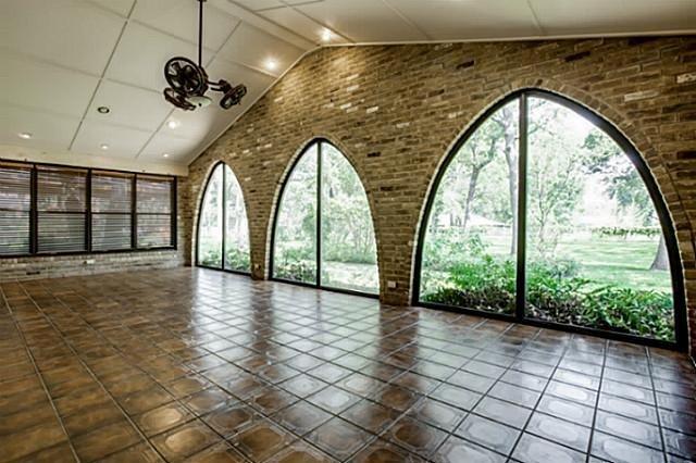 Hollow Creek Estates - Residential Lease