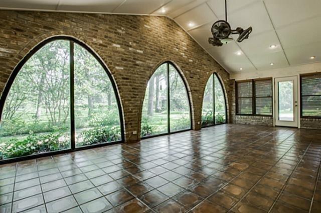 Hollow Creek Estates - Residential Lease