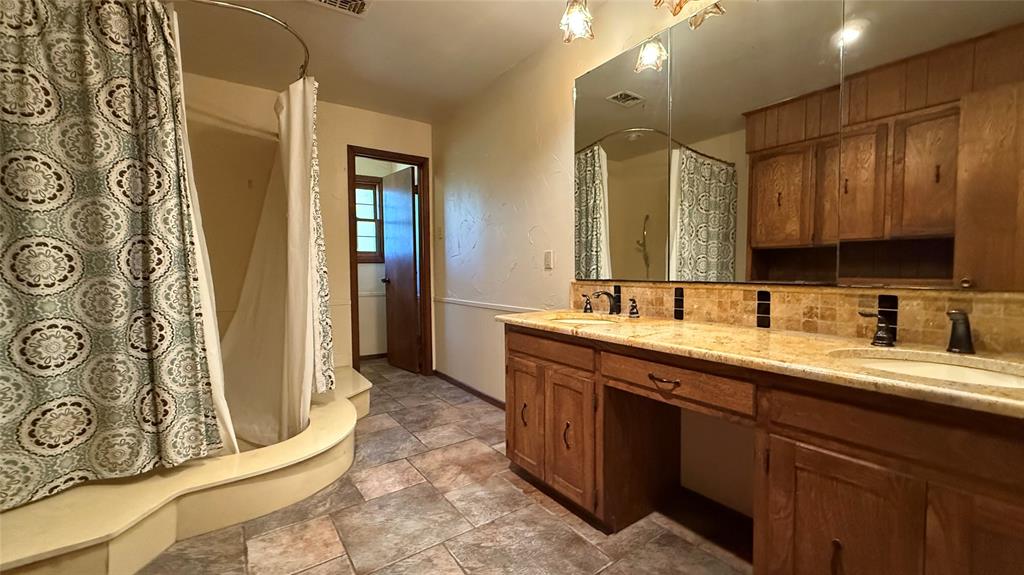 Hollow Creek Estates - Residential Lease