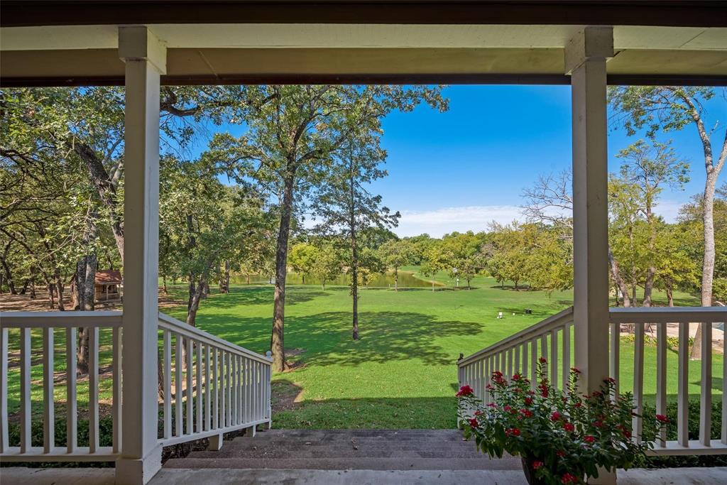 3325 Creek Road