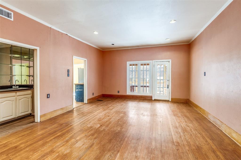 Munger Place - Residential