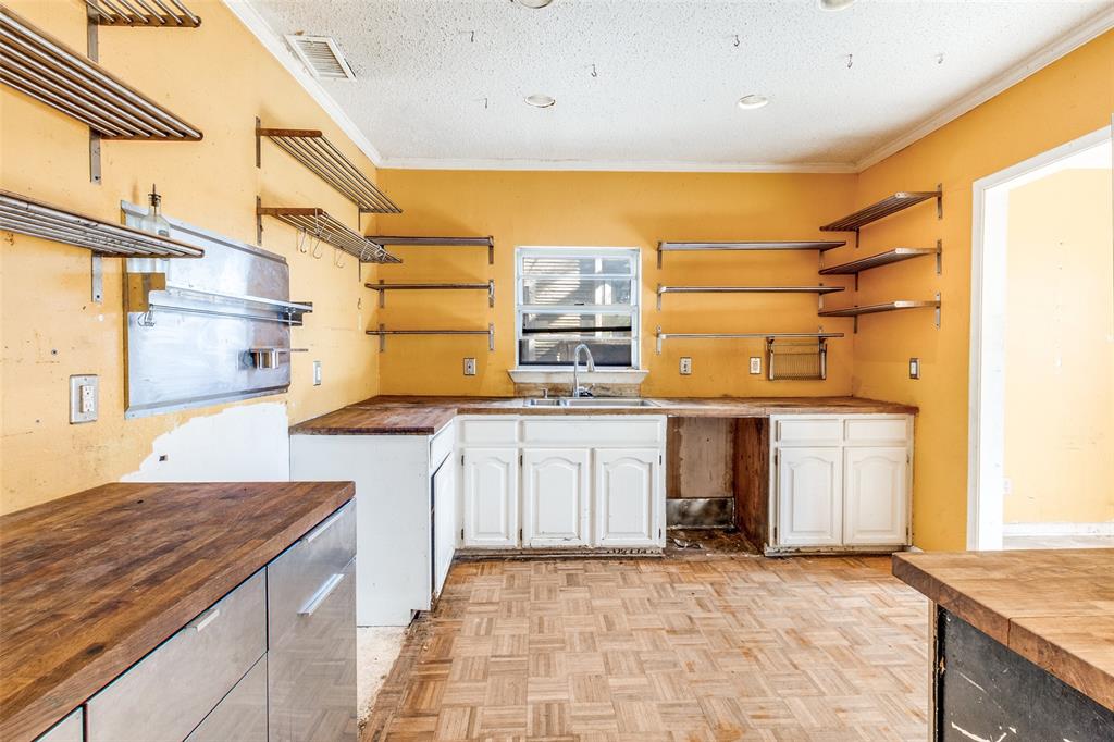 Munger Place - Residential