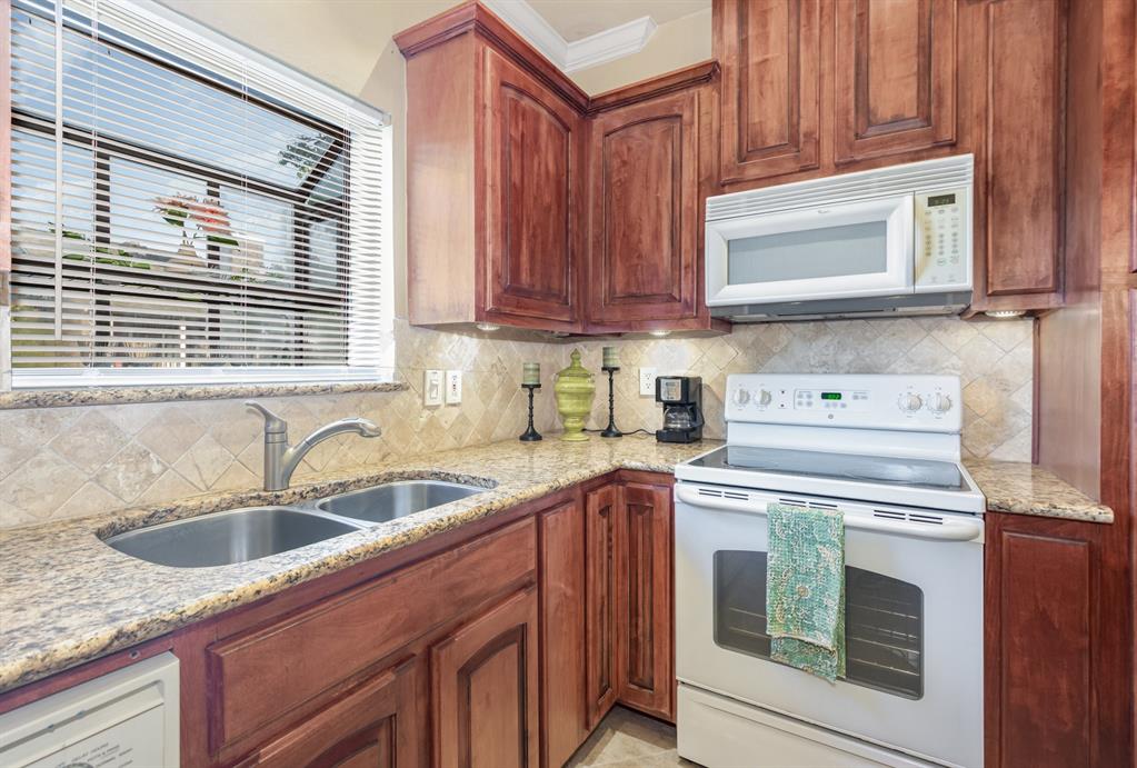 Cobblestone Square - Residential