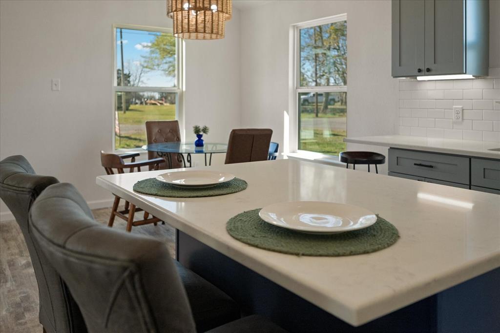 Orig Town Of Lone Oak - Residential