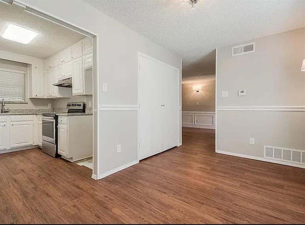 Pecan Acres Condo - Residential Lease