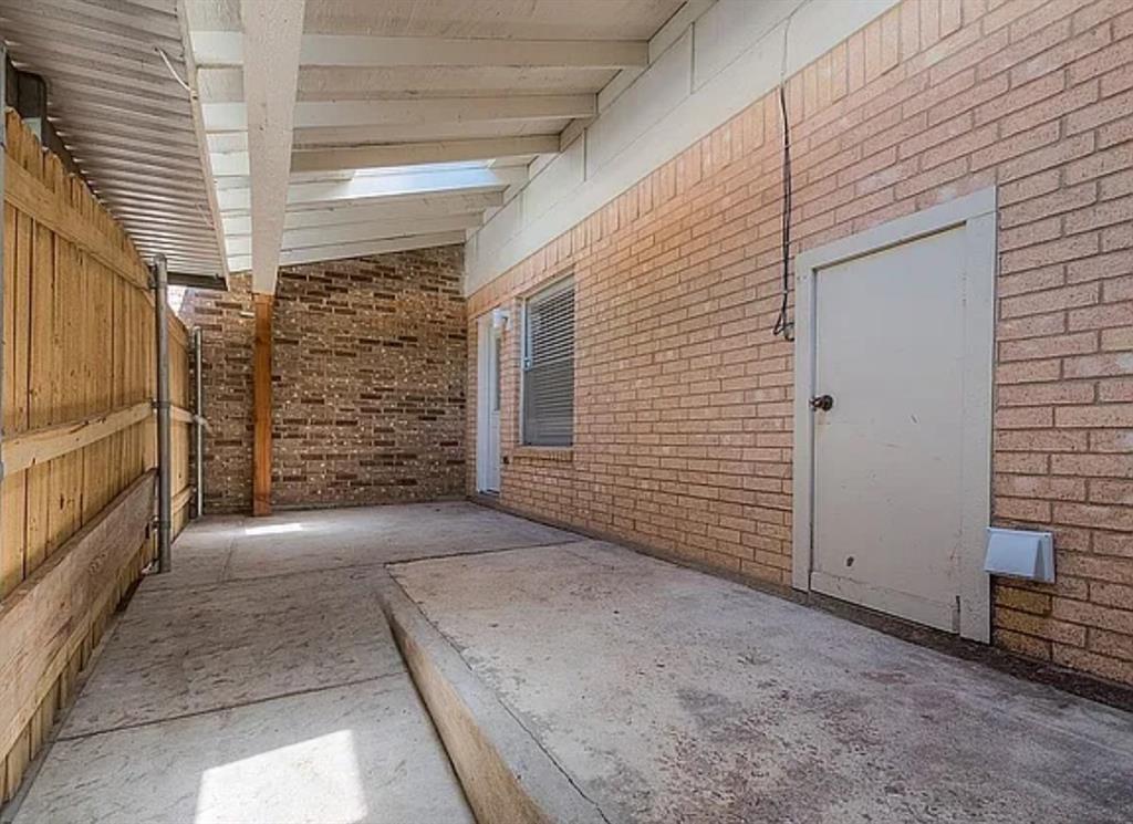 Pecan Acres Condo - Residential Lease