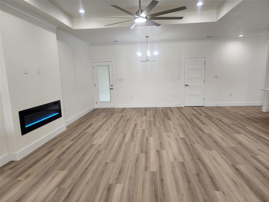 Lake Country Crossing - Residential