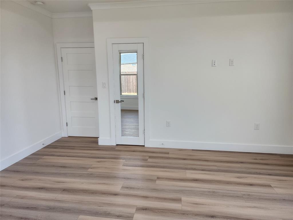 Lake Country Crossing - Residential