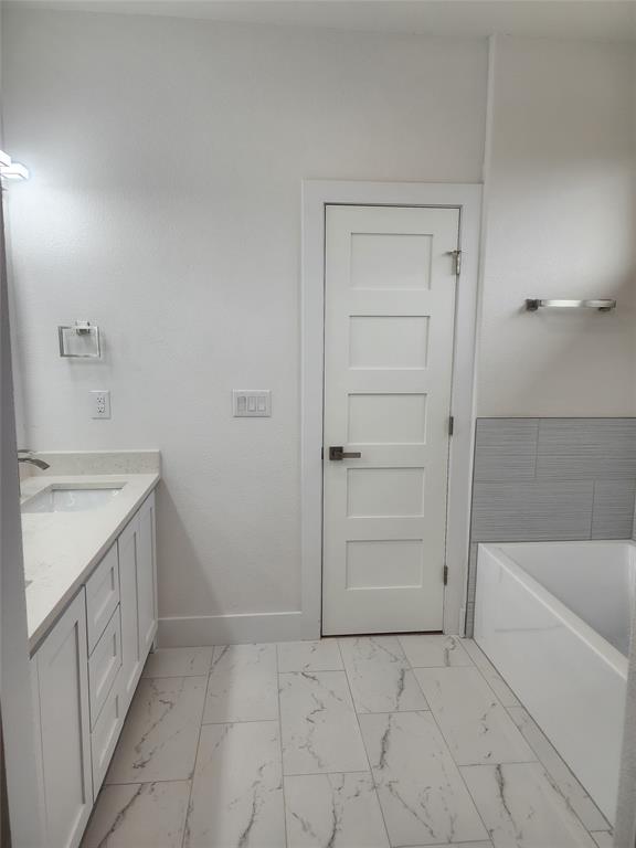 Lake Country Crossing - Residential