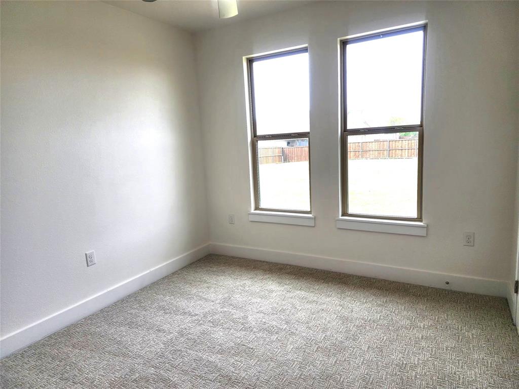 Lake Country Crossing - Residential