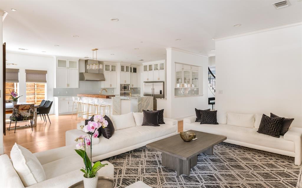 University Hlnds Add - Residential