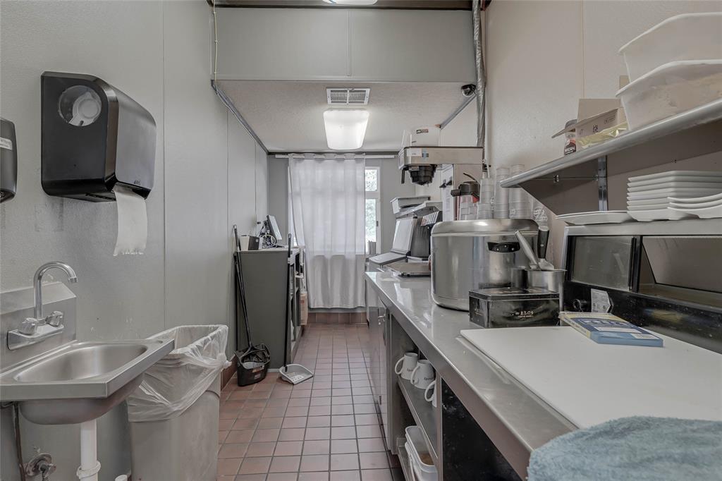 John Quarter Acres Add - Commercial Sale